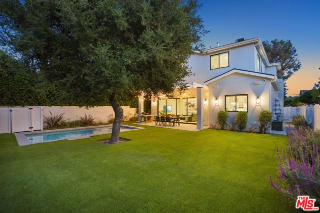 12341 Addison Street, Valley Village, CA 91607