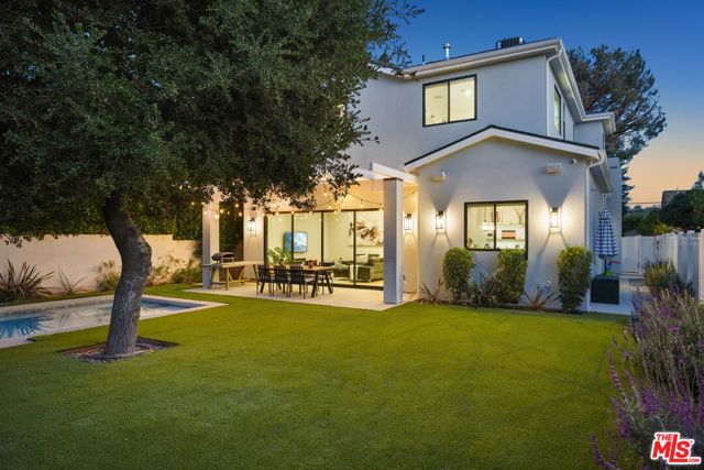 12341 Addison Street, Valley Village, CA 91607