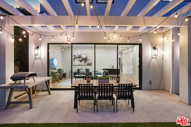12341 Addison Street, Valley Village, CA 91607