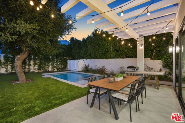 12341 Addison Street, Valley Village, CA 91607