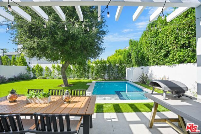 12341 Addison Street, Valley Village, CA 91607
