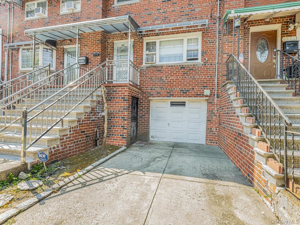 2951 Kingsland Avenue, Bronx, NY 10469 — exterior