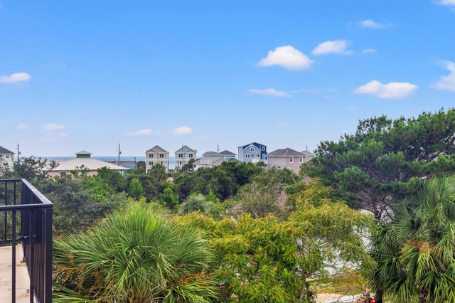 144 Southfields Road, Panama City Beach, FL 32413