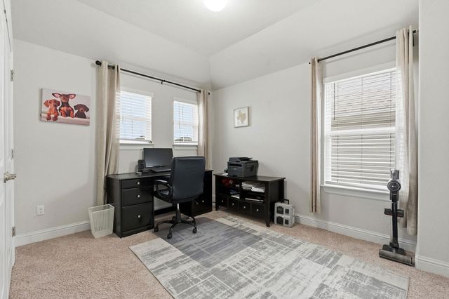 152 Riverhill DR, Georgetown, TX 78628