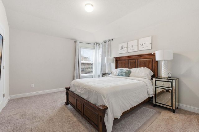 152 Riverhill DR, Georgetown, TX 78628