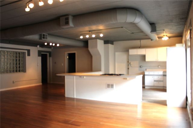 1912 Jane St 4, South Side, PA 15203
