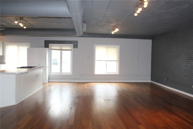 1912 Jane St 4, South Side, PA 15203