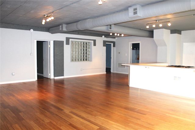 1912 Jane St 4, South Side, PA 15203