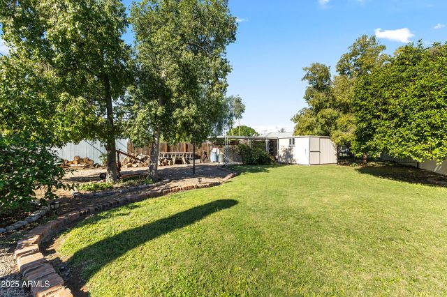 2047 W CAMBRIDGE Avenue, Phoenix, AZ 85009