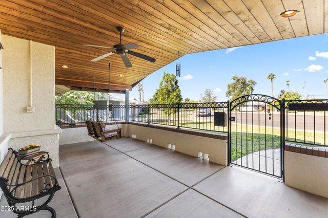 2047 W CAMBRIDGE Avenue, Phoenix, AZ 85009