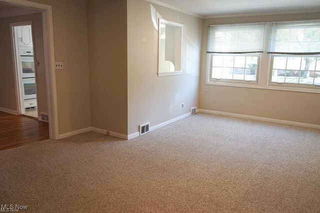 4050 Silsby Road, University Heights, OH 44118