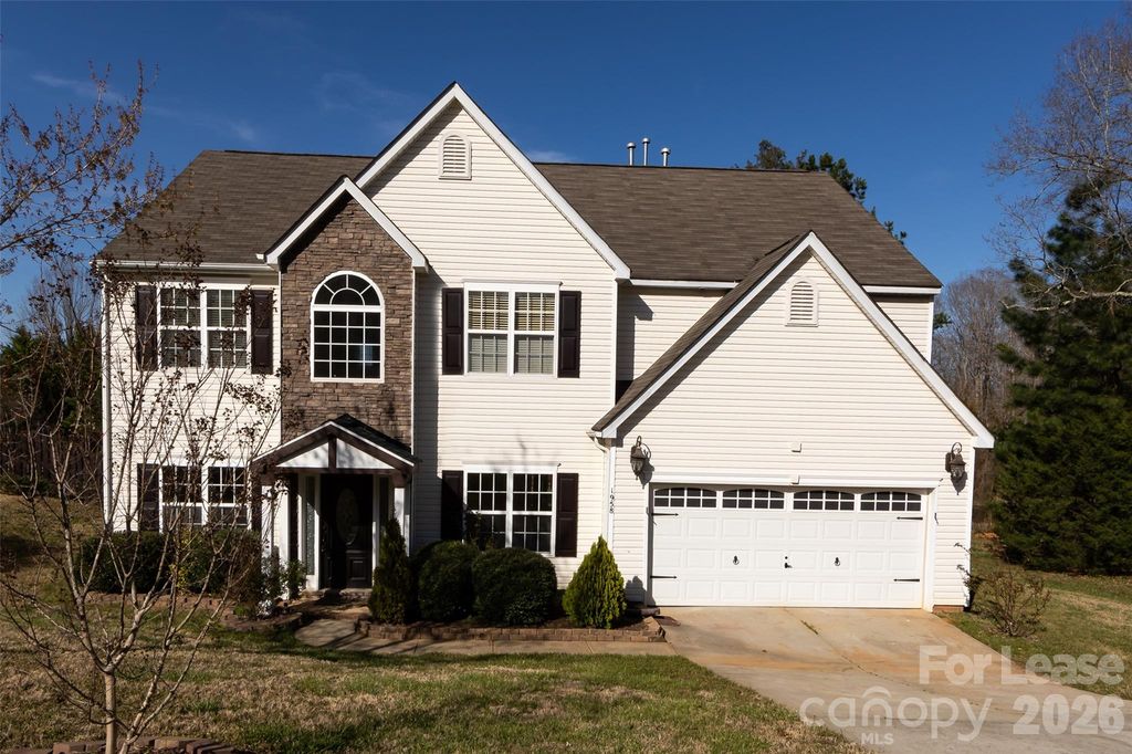 1958 Trace Creek Drive, Waxhaw, NC 28173