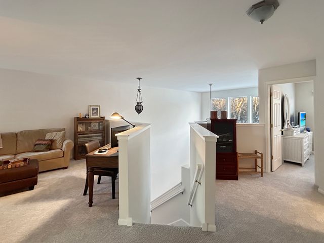 1726 Dixon Drive, Lisle, IL 60532