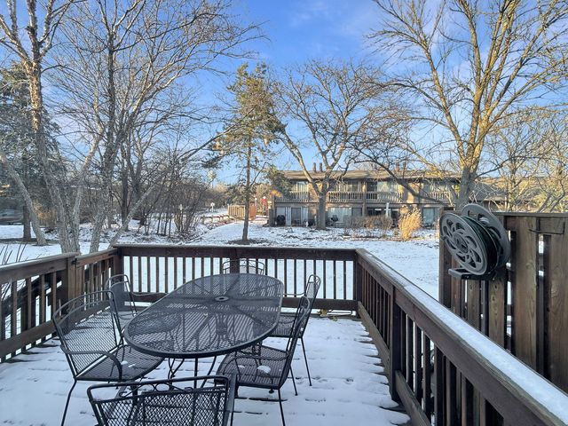 1726 Dixon Drive, Lisle, IL 60532