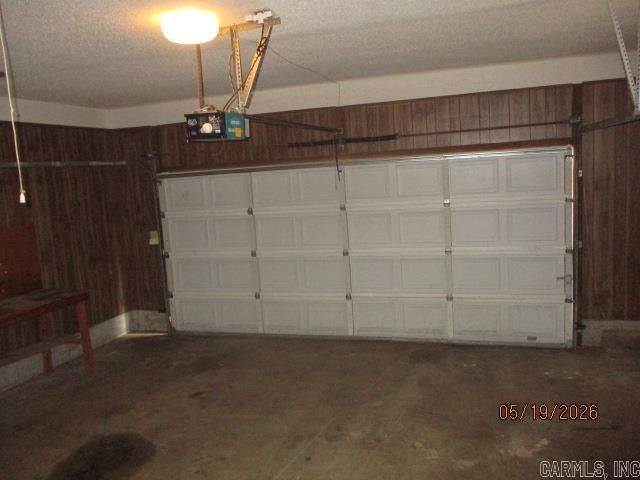 16 Glade Rd, Jacksonville, AR 72076