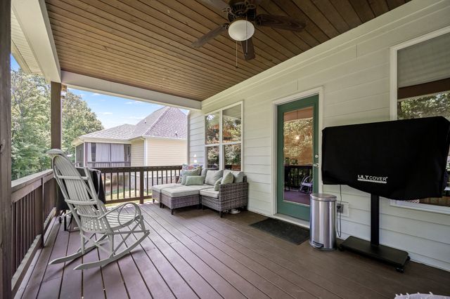 185 Evans Dr, Tullahoma, TN 37388