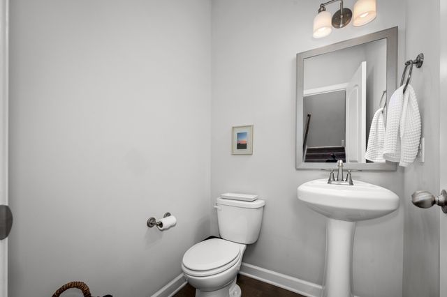 185 Evans Dr, Tullahoma, TN 37388