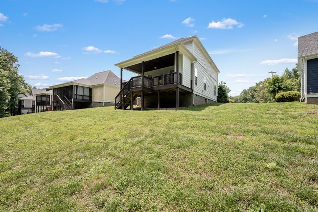185 Evans Dr, Tullahoma, TN 37388