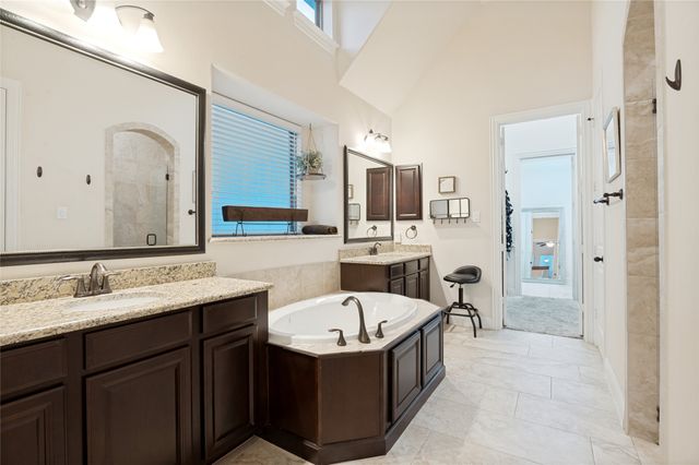 1208 SW 6th Street, Argyle, TX 76226