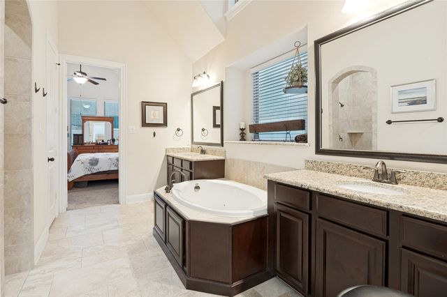 1208 SW 6th Street, Argyle, TX 76226