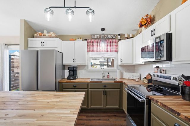 1188 Nutmeg Drive, Marysville, OH 43040