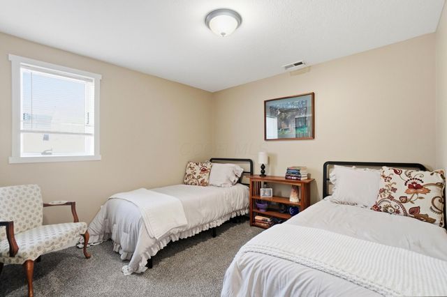 1188 Nutmeg Drive, Marysville, OH 43040