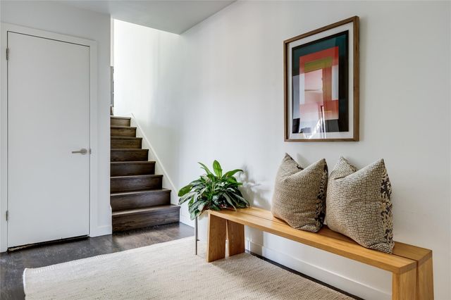 4713 Via Media, Austin, TX 78746