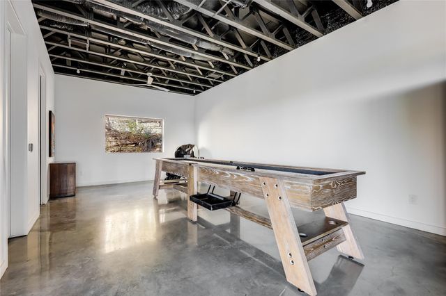 4713 Via Media, Austin, TX 78746