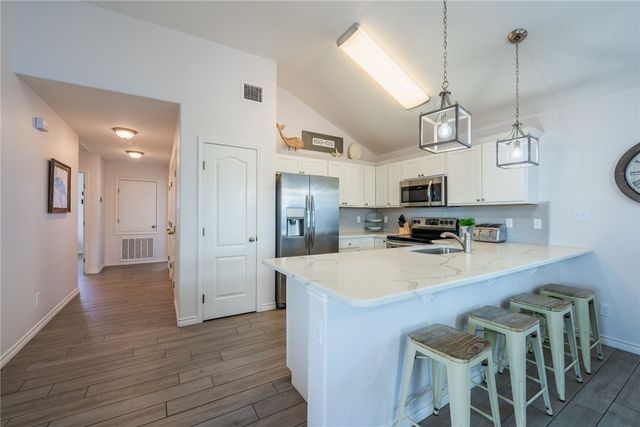 1710 Fishermans Cove Road, Port Aransas, TX 78373