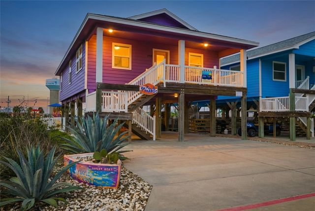 1710 Fishermans Cove Road, Port Aransas, TX 78373