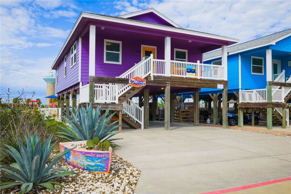 1710 Fishermans Cove Road, Port Aransas, TX 78373