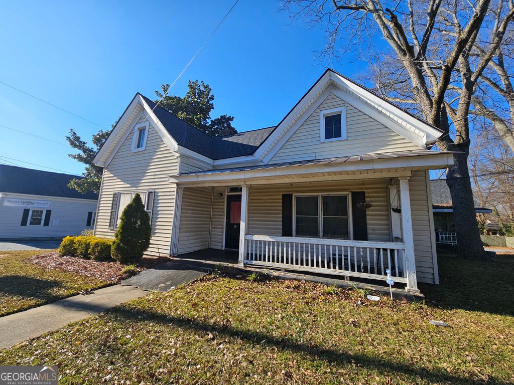 160 N Broad Street, Winder, GA 30680