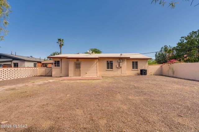 2014 E Helen Street, Tucson, AZ 85719