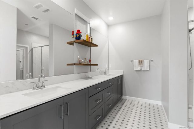 12124 Riley Ln, San Diego, CA 92128