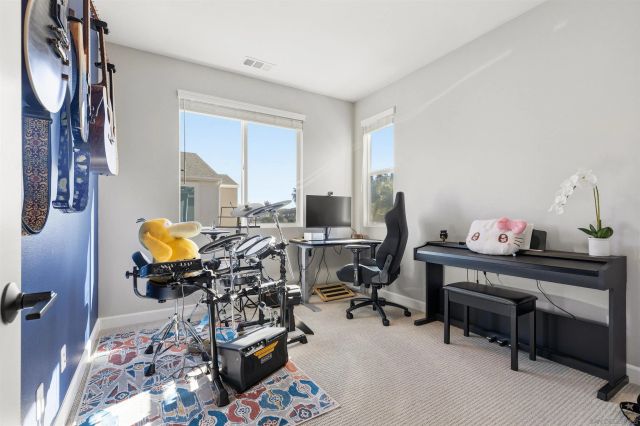 12124 Riley Ln, San Diego, CA 92128