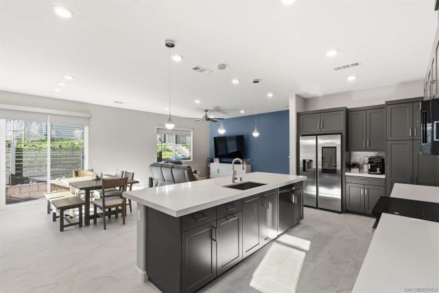 12124 Riley Ln, San Diego, CA 92128