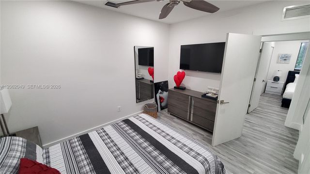 3021 SW 27th Lane 3031, Miami, FL 33133