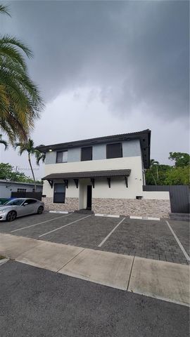 3021 SW 27th Lane 3031, Miami, FL 33133