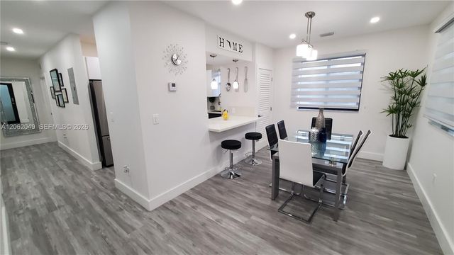 3021 SW 27th Lane 3031, Miami, FL 33133