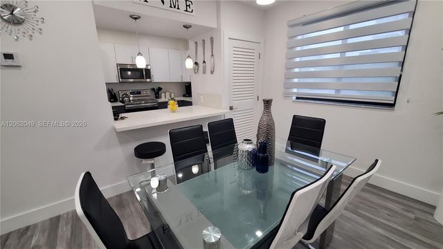 3021 SW 27th Lane 3031, Miami, FL 33133