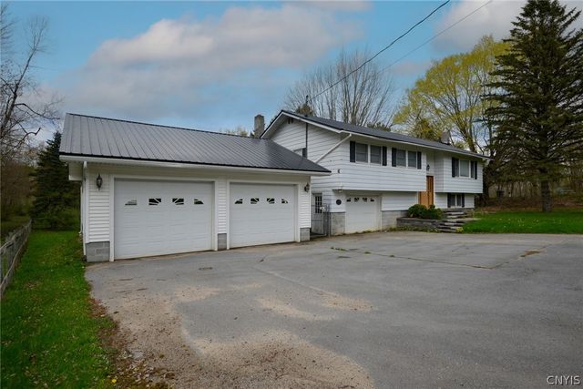 43 Cr 9, Gouverneur, NY 13642