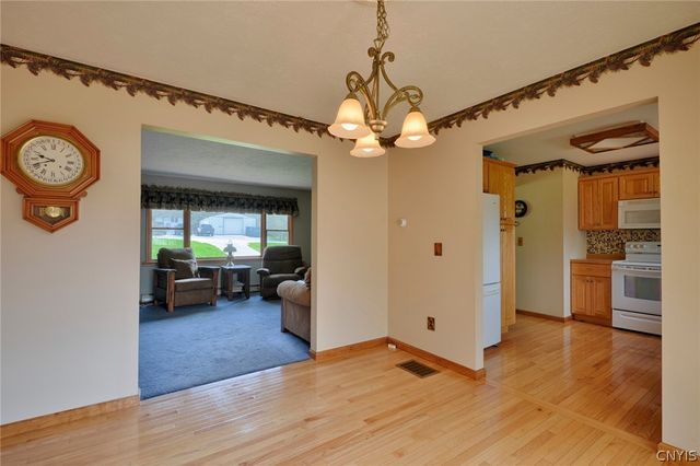 43 Cr 9, Gouverneur, NY 13642