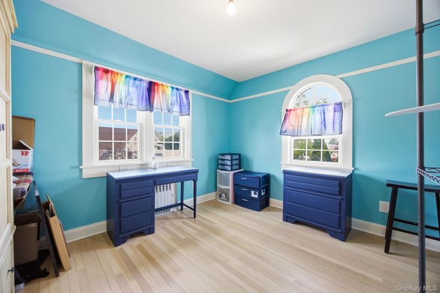 110 Bedford Avenue, Garden City Park, NY 11040