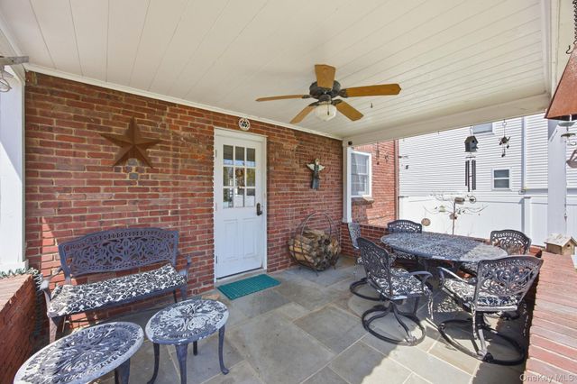 110 Bedford Avenue, Garden City Park, NY 11040