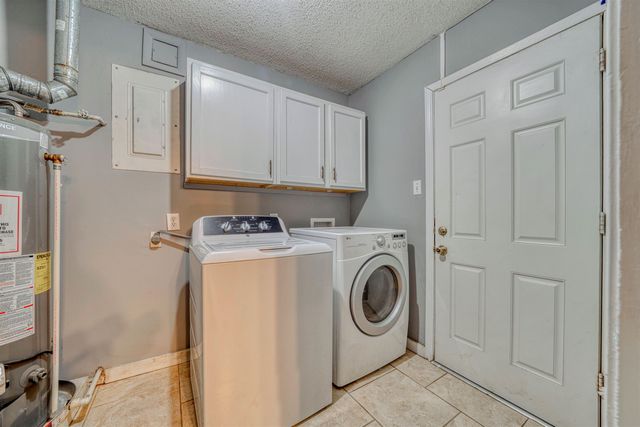 1504 Scenic Dr, Longview, TX 75604