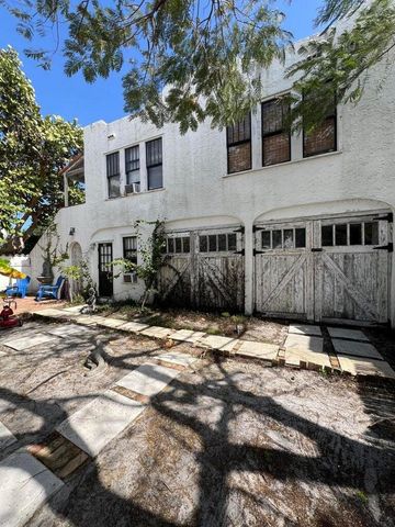 318 S J Street 1 R, Lake Worth Beach, FL 33460