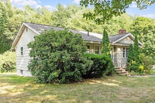 96 Lowe Street, Tewksbury, MA 01876
