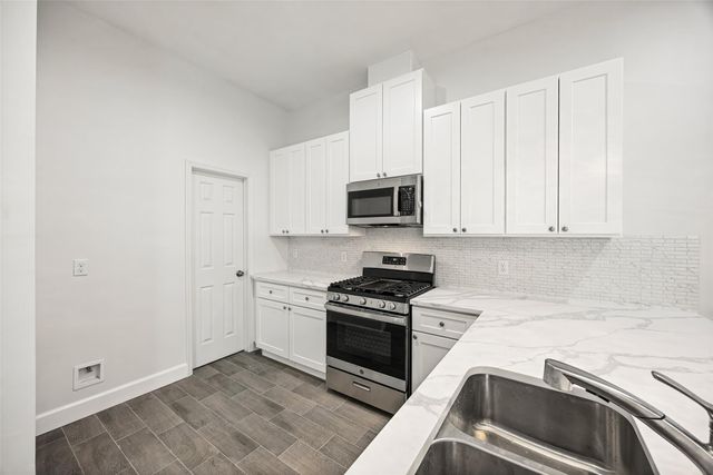 1550 A&B Lombardy Street, Houston, TX 77023