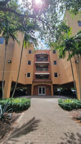 1300 NE 109th St 405, Miami, FL 33161