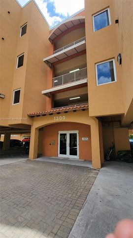 1300 NE 109th St 405, Miami, FL 33161